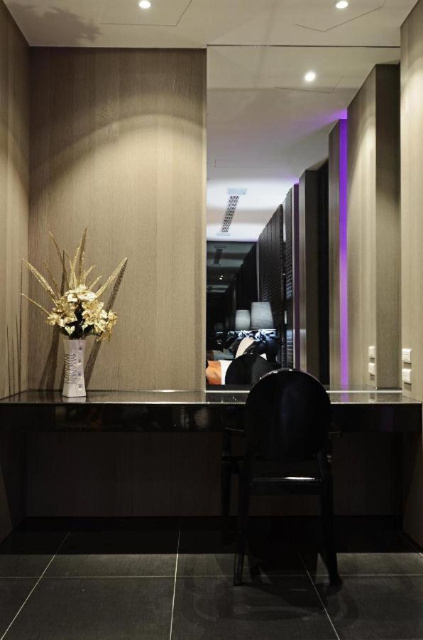 M Hotel كاوتون المظهر الخارجي الصورة