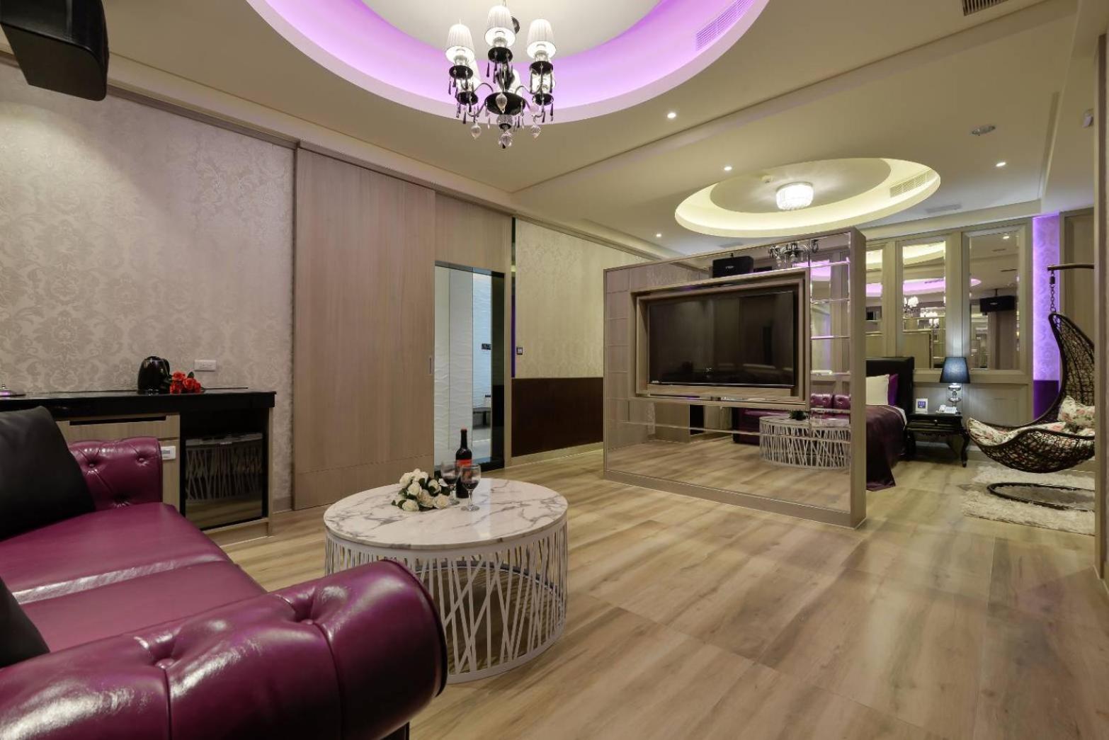 M Hotel كاوتون المظهر الخارجي الصورة
