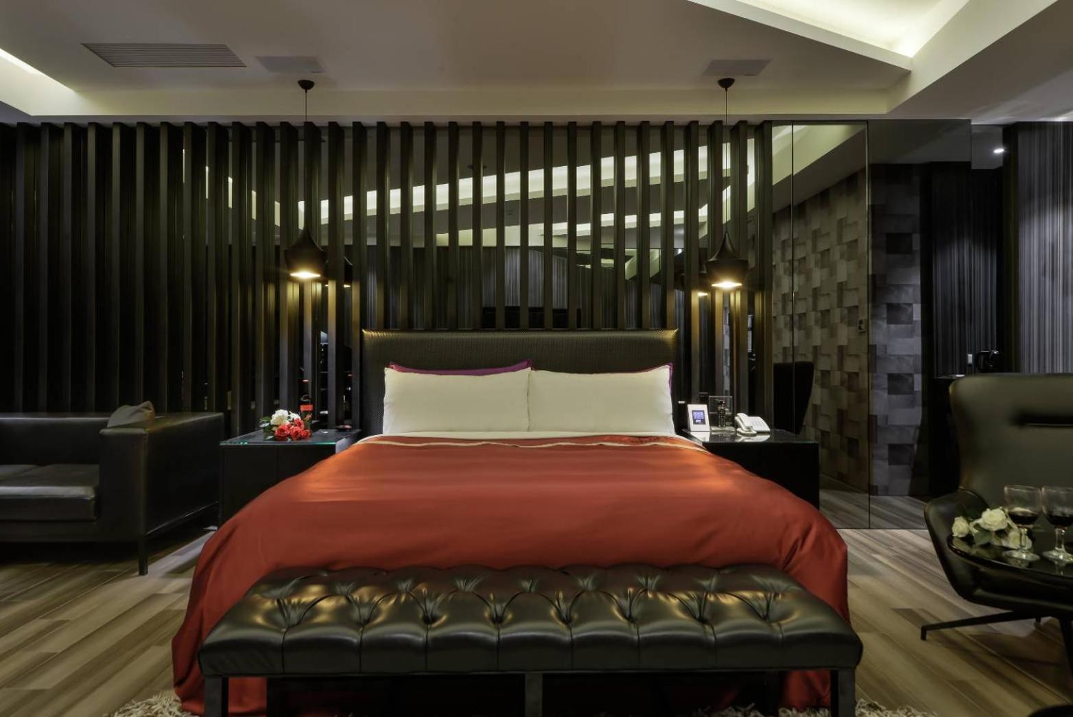 M Hotel كاوتون المظهر الخارجي الصورة
