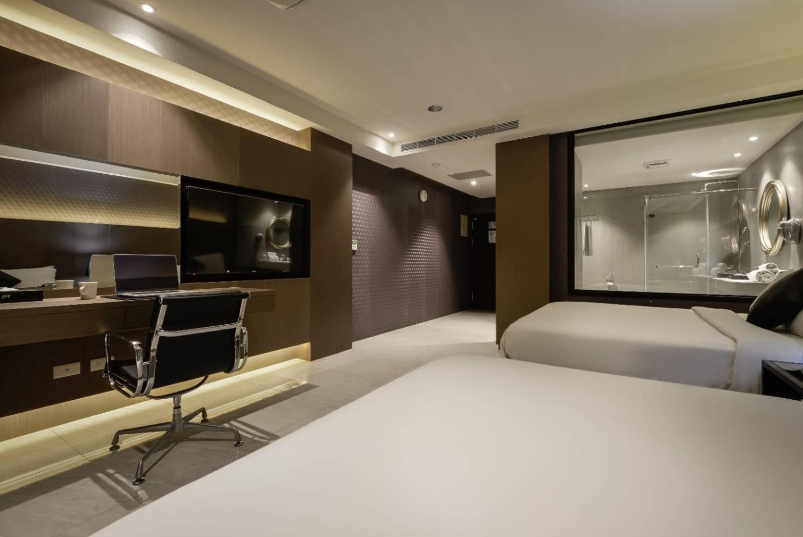 M Hotel كاوتون المظهر الخارجي الصورة