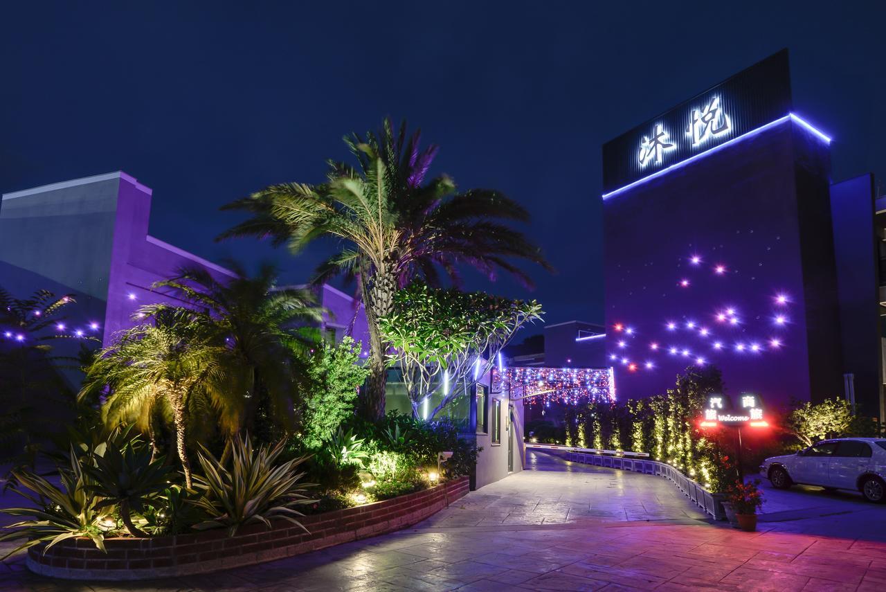 M Hotel كاوتون المظهر الخارجي الصورة
